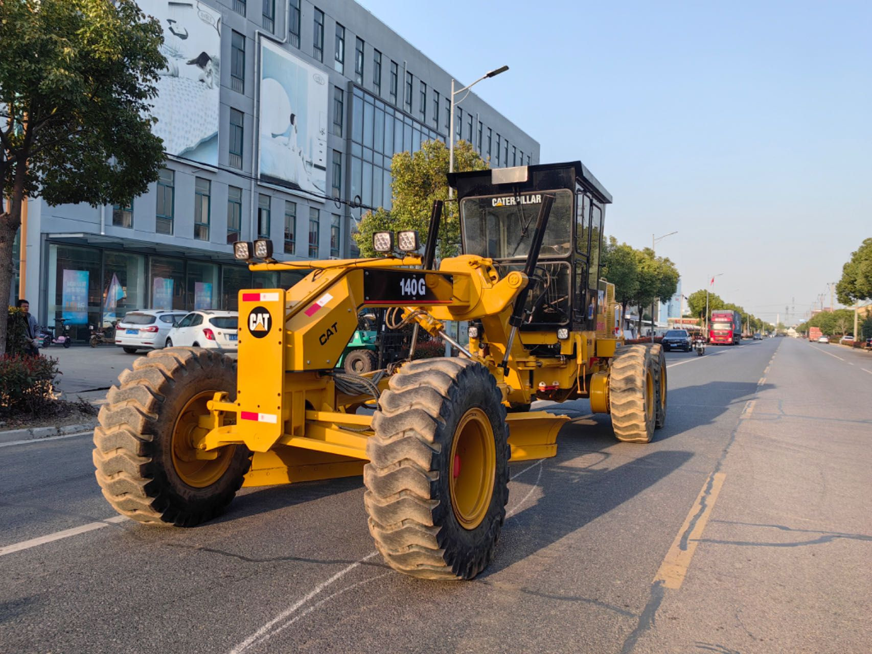 hot sale used caterpillar graders cat grader 140g cheap for sale in Shanghai