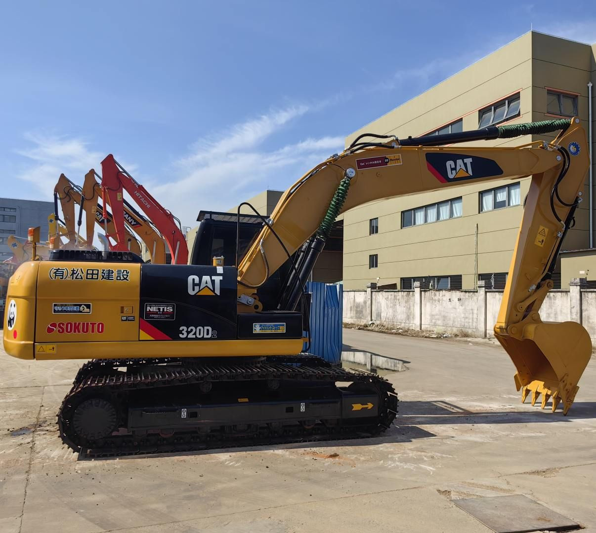 Used 100% ready original Japan caterpillar excavator cat 320d excavators