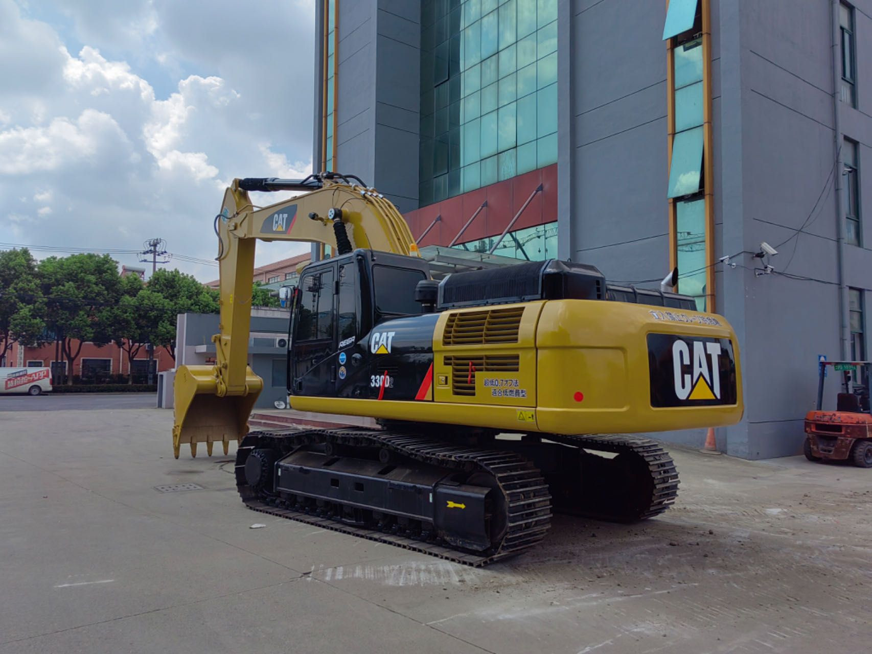 100% ready used caterpillar 330d cat excavator 30-ton crawler excavators