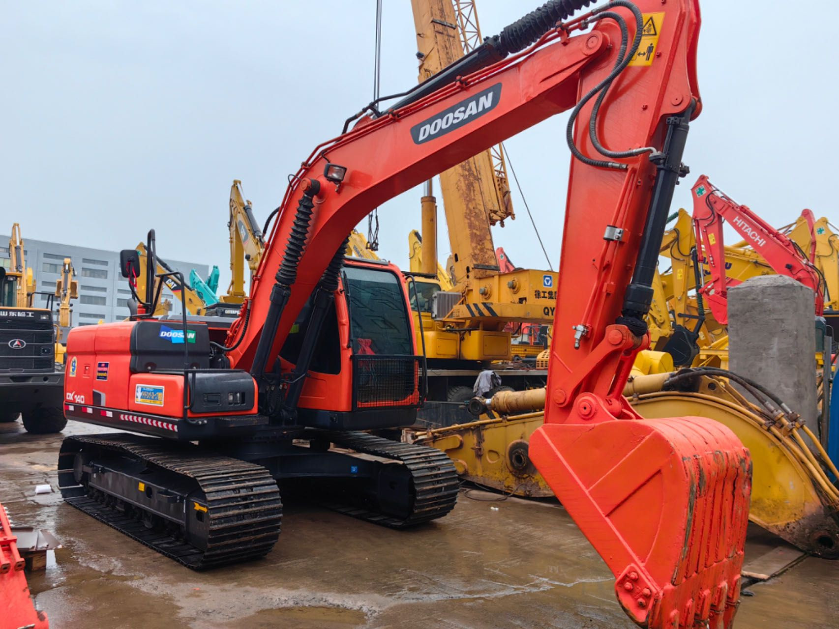 good condition secondhand excavators used original Doosan dx140lc dx140 excavator