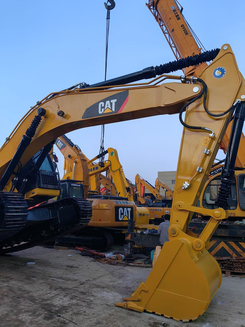 low work hours caterpillar excavators Used CAT 330D2 Crawler Excavator