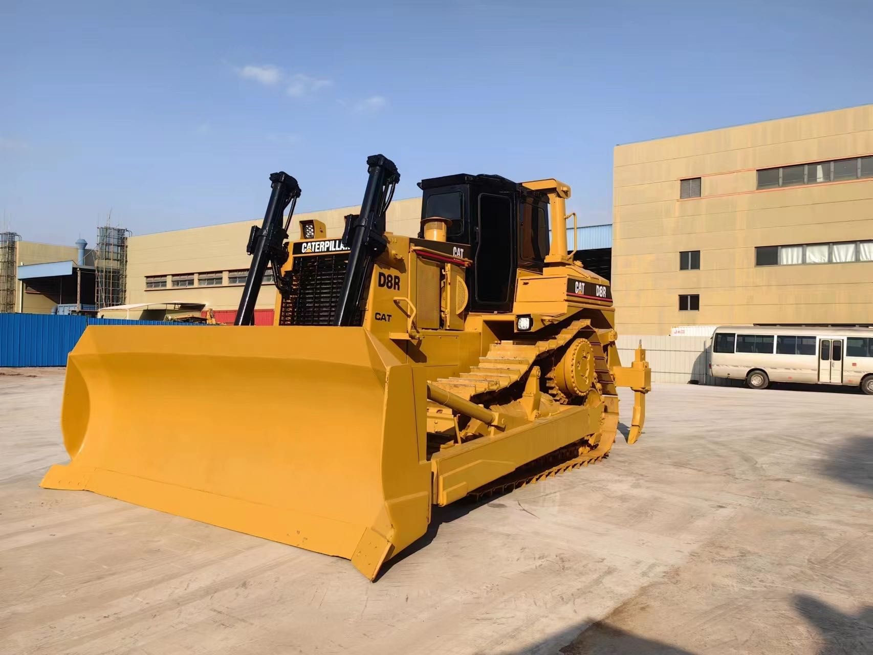 secondhand crawler dozer used caterpillar d8r bulldozer cat bulldozers