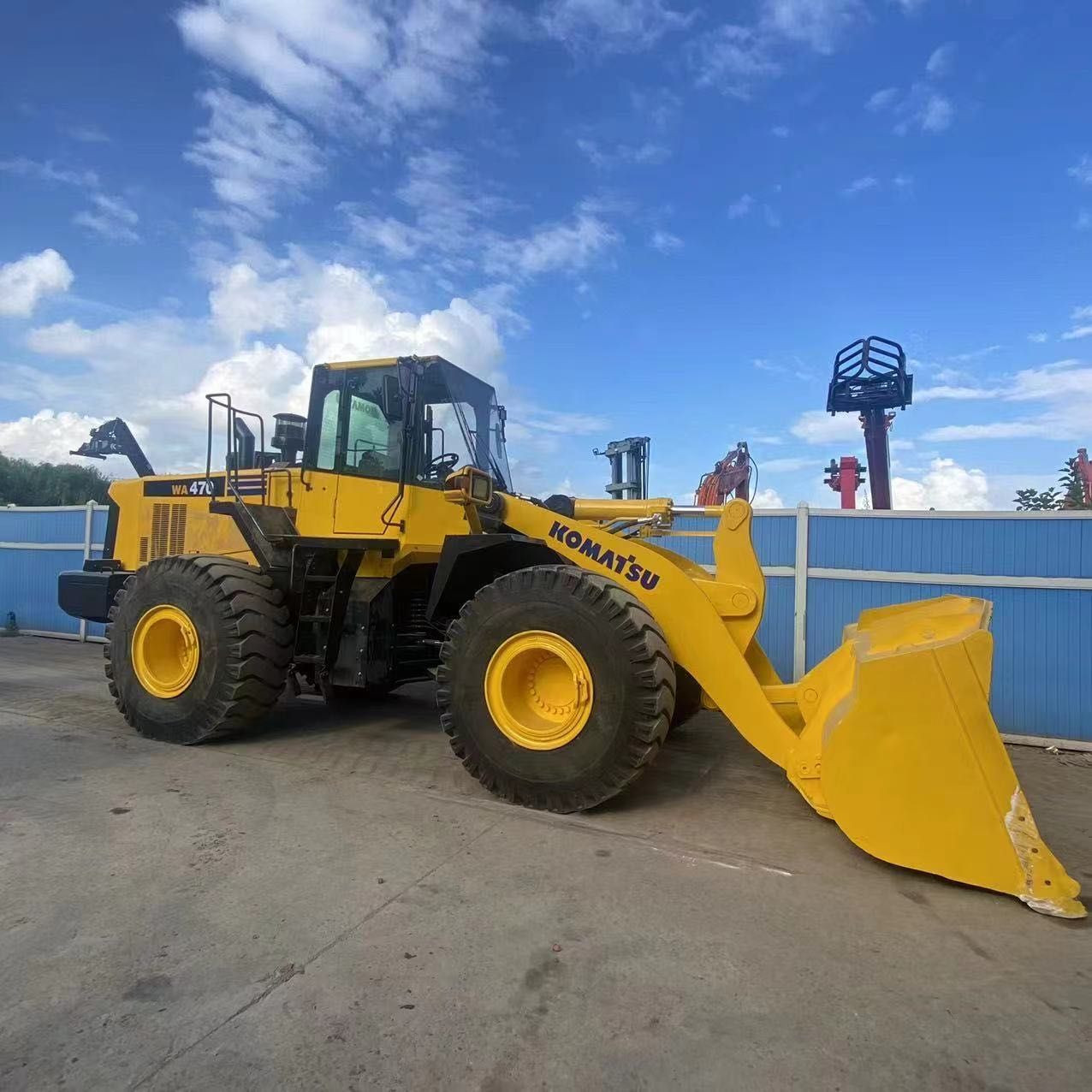 Good condition Komatsu wa470-5 Wheel loader wa470 wa380 used loaders