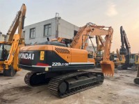 Secondhand Hyundai 220lc-9s excavator used excavator good condition cheap for sale in Shanghai