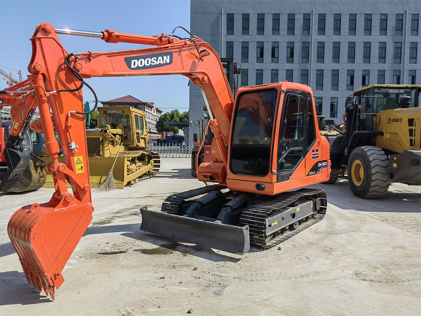 low working hours good condition used original Doosan excavator dh80 mini excavators