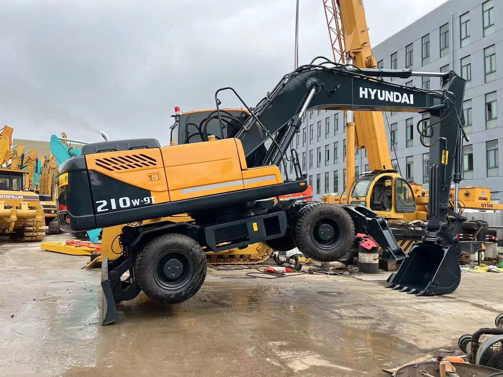 used Hyundai 210w-9t excavator secondhand excavators in Shanghai